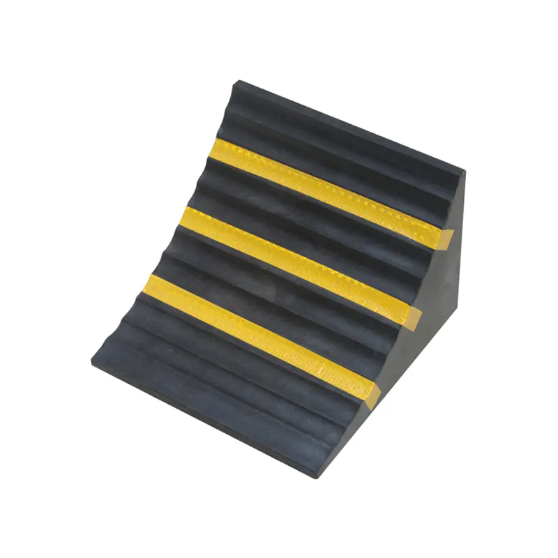 Rubber Wheel Chock with handle