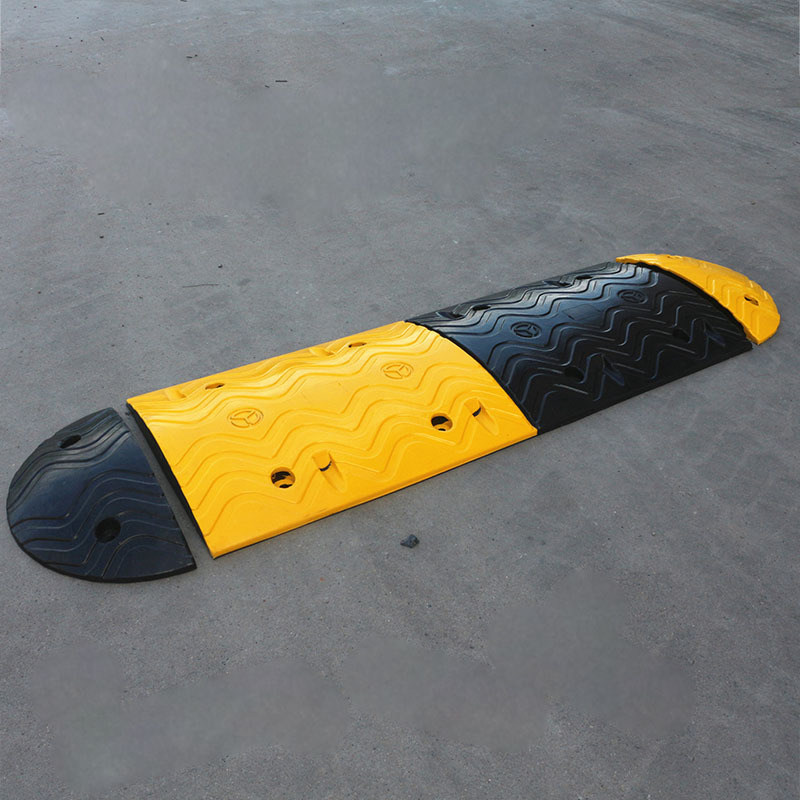 100cm Rubber Speed Hump